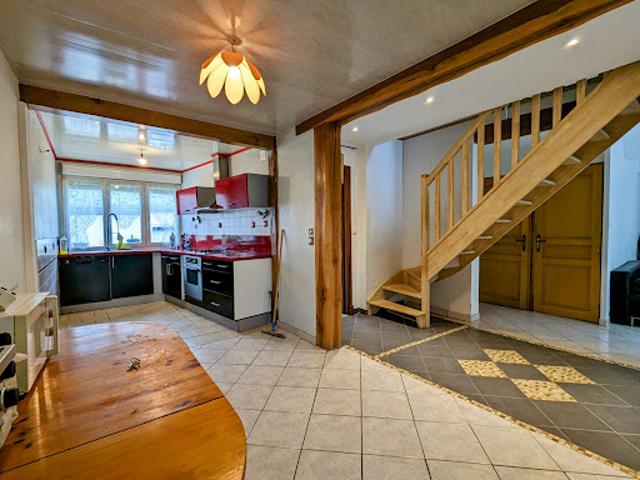 Vente Maison 6 pièces 144 m2 Laon