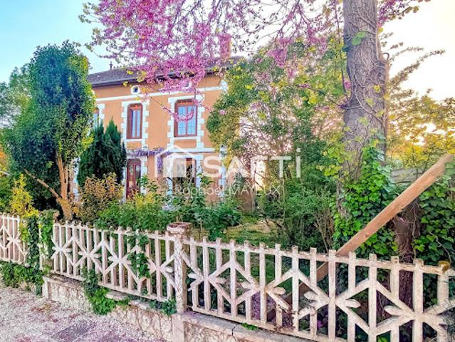Vente Maison 6 pièces 144 m2 Thouars sur Garonne