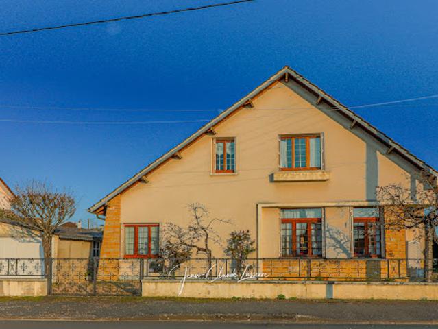 Vente Maison 6 pièces 144 m2 Vierzon