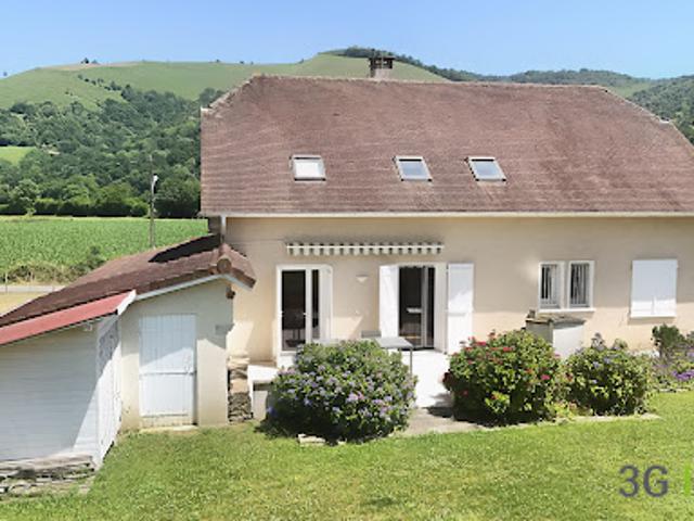 Vente Maison 6 pièces 145 m2 Mauléon Licharre