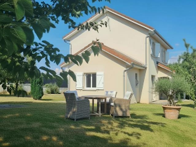 Vente Maison 6 pièces 145 m2 Montceau