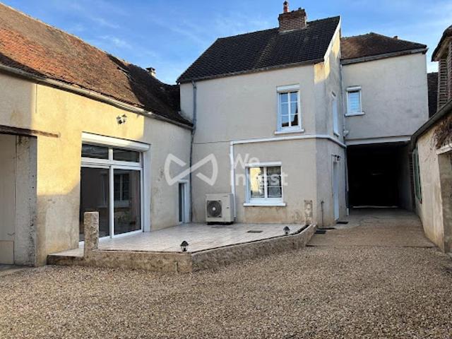 Vente Maison 6 pièces 145 m2 Brienon sur Armançon