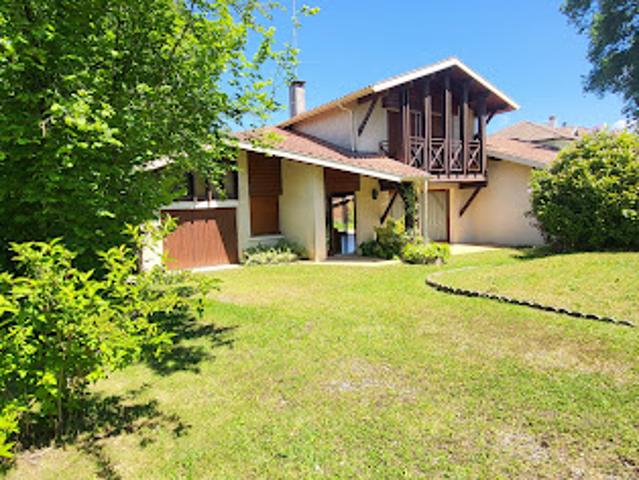 Vente Maison 6 pièces 145 m2 Dax