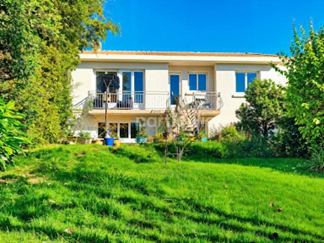 Vente Maison 6 pièces 145 m2 La Roche sur Yon