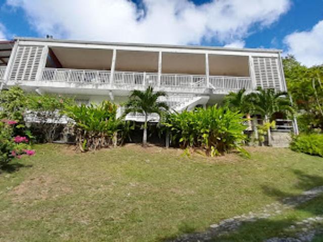 Vente Maison 6 pièces 145 m2 Les abymes