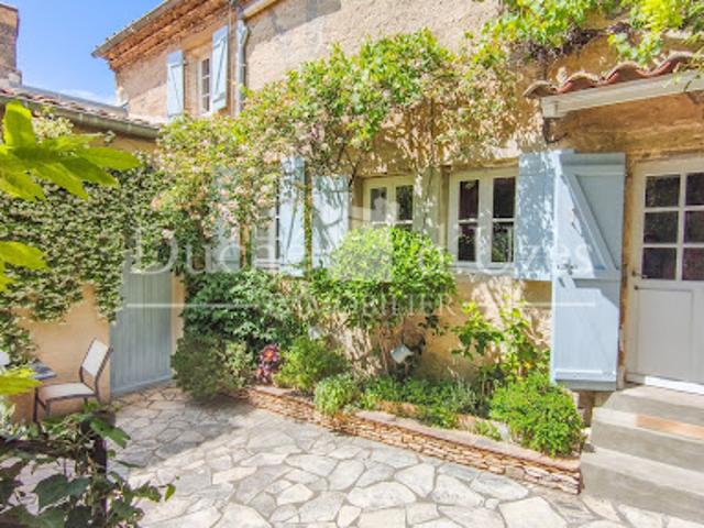 Vente Maison 6 pièces 145 m2 Uzès