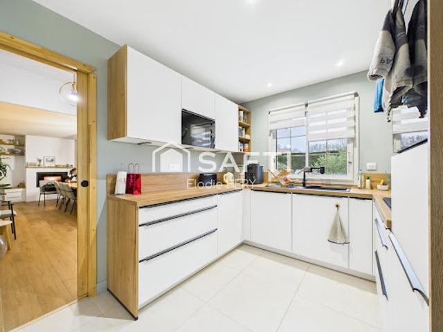Vente Maison 6 pièces 146 m2 Artigues près Bordeaux