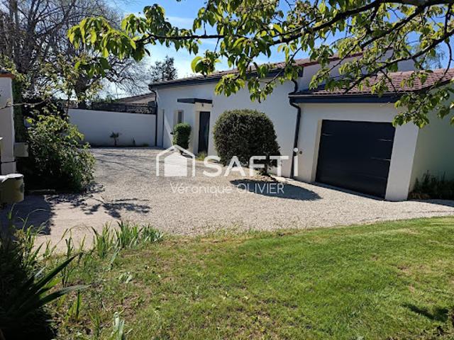 Vente Maison 6 pièces 146 m2 Cognac