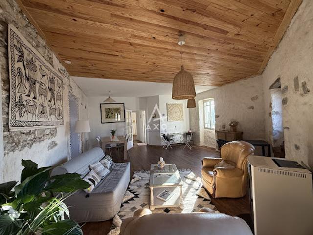 Vente Maison 6 pièces 146 m2 Commana