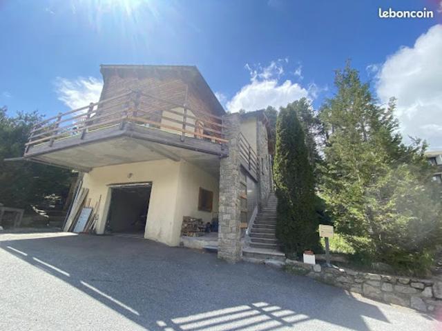 Vente Maison 6 pièces 146 m2 Egat