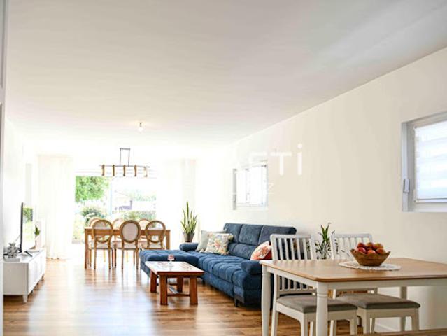 Vente Maison 6 pièces 146 m2 Lagnieu
