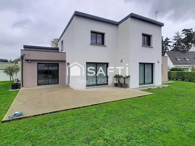 Vente Maison 6 pièces 146 m2 Pontivy