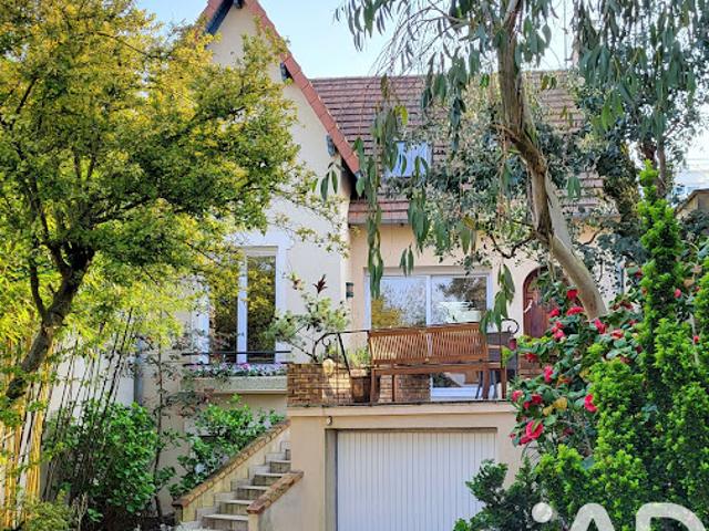 Vente Maison 6 pièces 146 m2 Velizy villacoublay