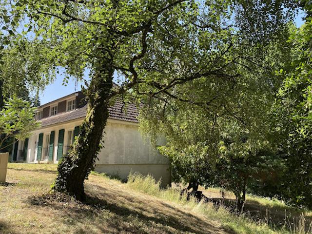 Vente Maison 6 pièces 147 m2 Eymoutiers