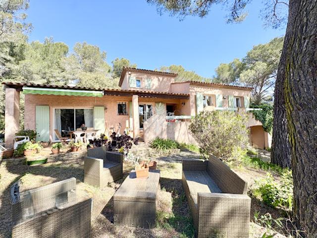Vente Maison 6 pièces 147 m2 Six Fours les Plages