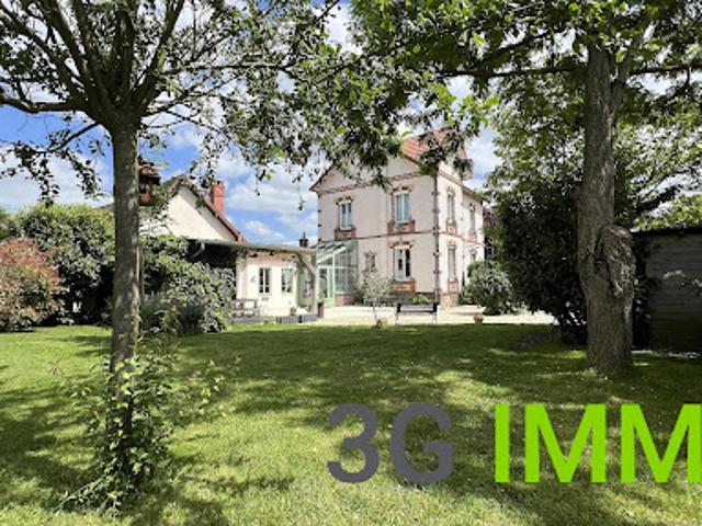 Vente Maison 6 pièces 148 m2 Nogent le Roi