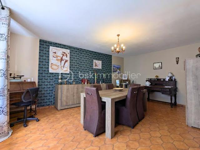 Vente Maison 6 pièces 148 m2 Aigues Vives