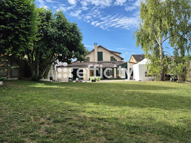 Vente Maison 6 pièces 148 m2 Chelles