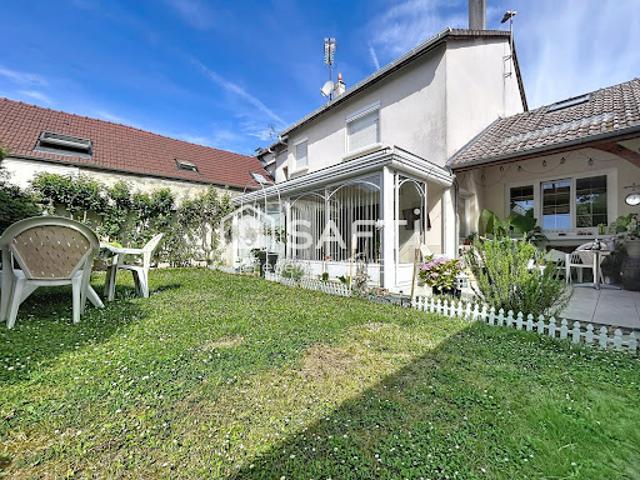 Vente Maison 6 pièces 148 m2 Chevry Cossigny