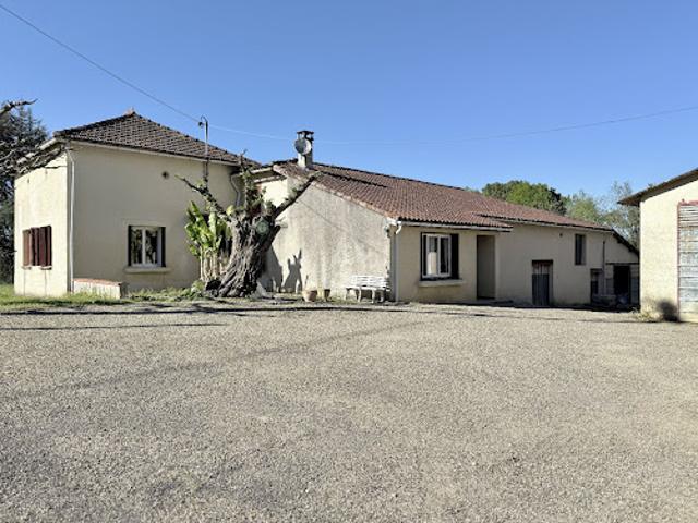 Vente Maison 6 pièces 148 m2 Puycornet