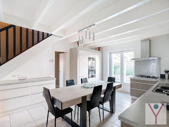 Vente Maison 6 pièces 148 m2 Saint Nizier le Désert