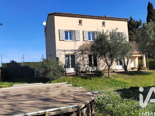 Vente Maison 6 pièces 148 m2 Sauveterre