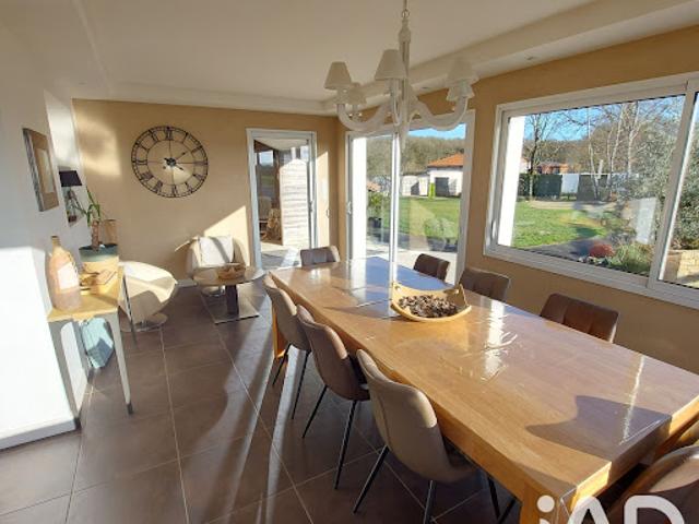 Vente Maison 6 pièces 149 m2 Cholet