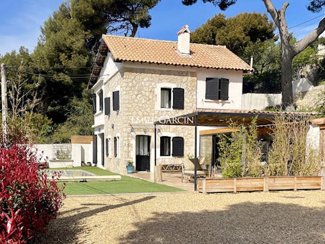 Vente Maison 6 pièces 140 m2 L estaque