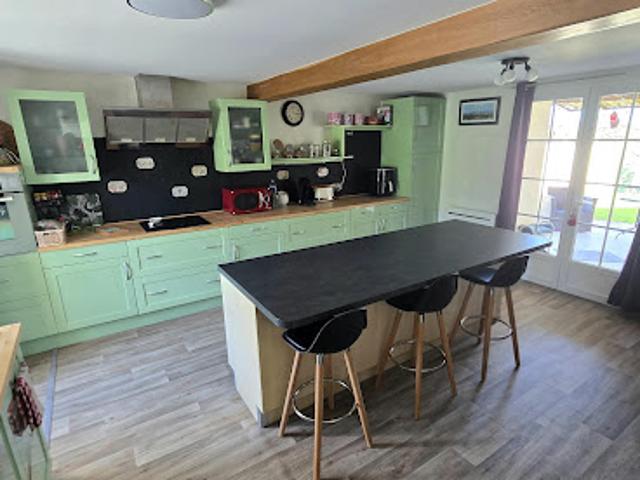 Vente Maison 6 pièces 140 m2 Moussac