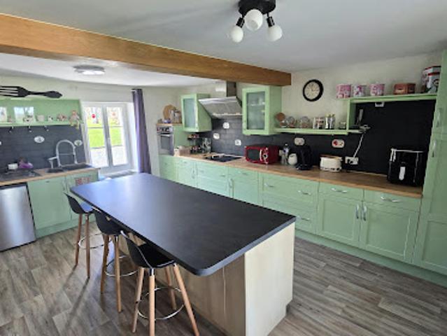 Vente Maison 6 pièces 140 m2 Moussac