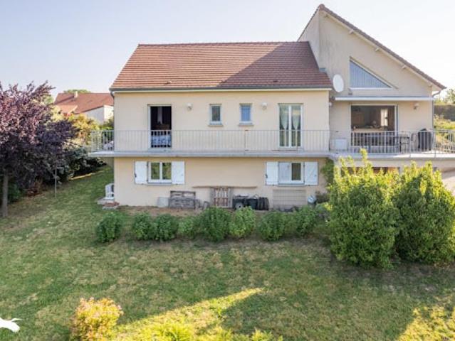 Vente Maison 6 pièces 140 m2 Néris les Bains