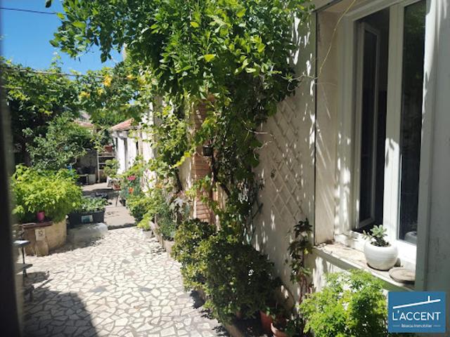 Vente Maison 6 pièces 140 m2 Nimes