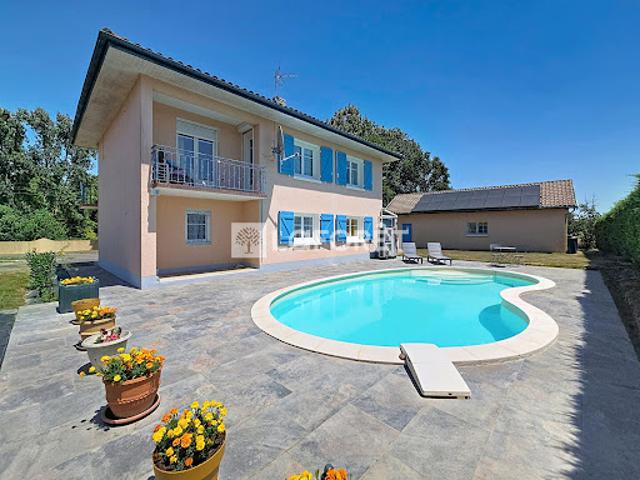 Vente Maison 6 pièces 140 m2 Orthez