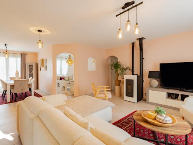 Vente Maison 6 pièces 140 m2 Aigues Vives