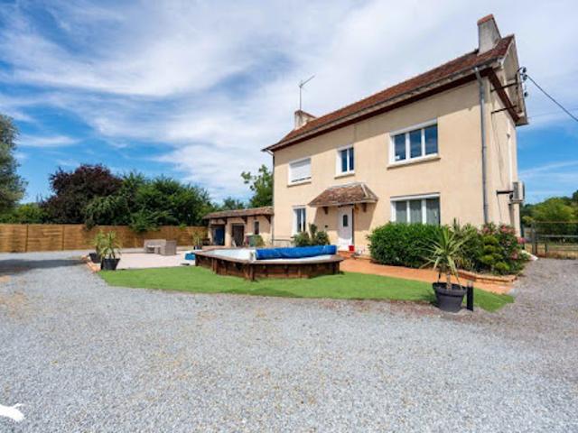 Vente Maison 6 pièces 140 m2 Allouis