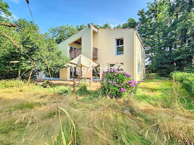 Vente Maison 6 pièces 140 m2 Argentonnay