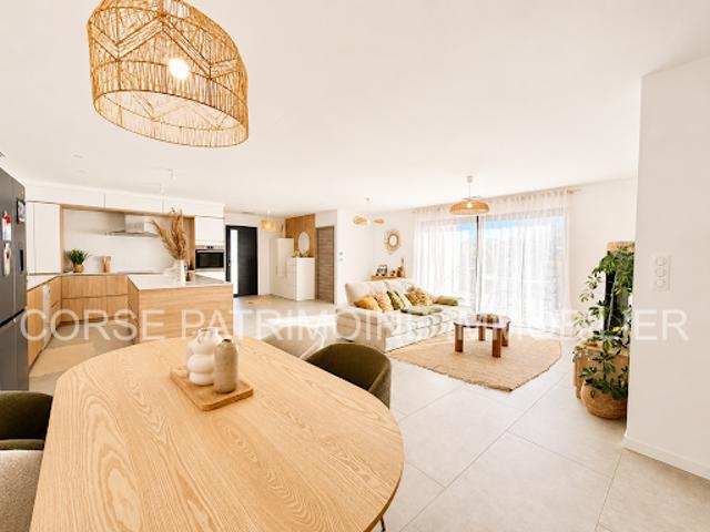 Vente Maison 6 pièces 140 m2 Cervione