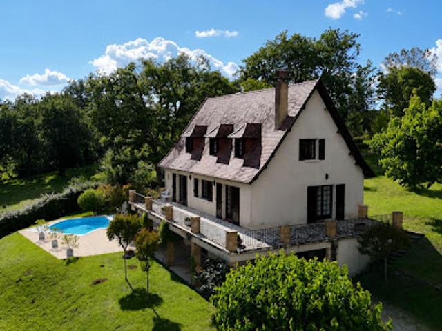 Vente Maison 6 pièces 140 m2 Coux et Bigaroque