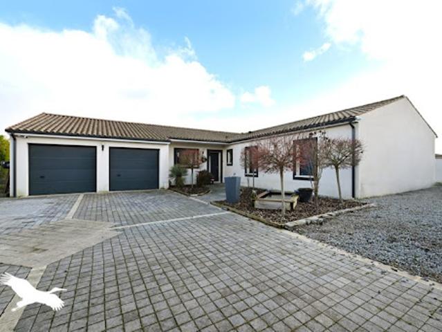 Vente Maison 6 pièces 140 m2 Genac Bignac