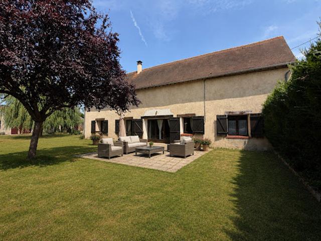 Vente Maison 6 pièces 140 m2 Houdan