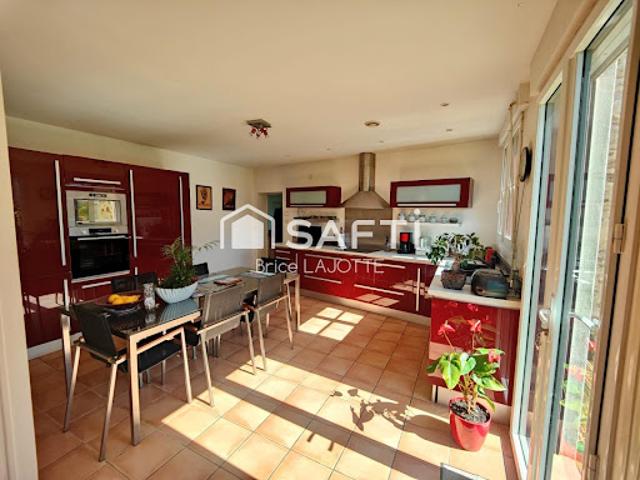 Vente Maison 6 pièces 140 m2 La Roche sur Yon