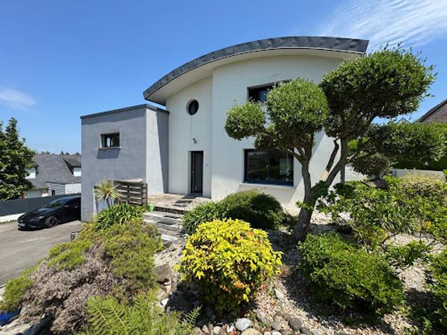 Vente Maison 6 pièces 140 m2 Plonéis
