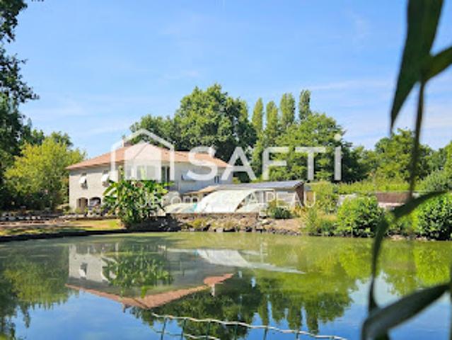 Vente Maison 6 pièces 140 m2 Venansault