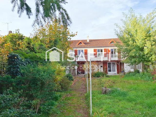 Vente Maison 6 pièces 141 m2 Bonneuil Matours