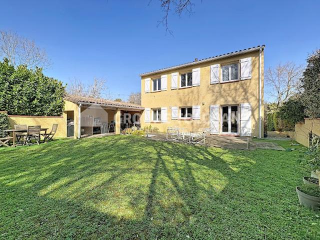 Vente Maison 6 pièces 141 m2 Bourg Saint Bernard