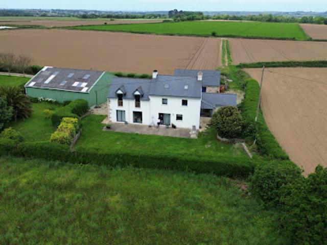 Vente Maison 6 pièces 141 m2 Le Folgoët