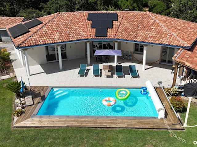 Vente Maison 6 pièces 141 m2 Rion des Landes