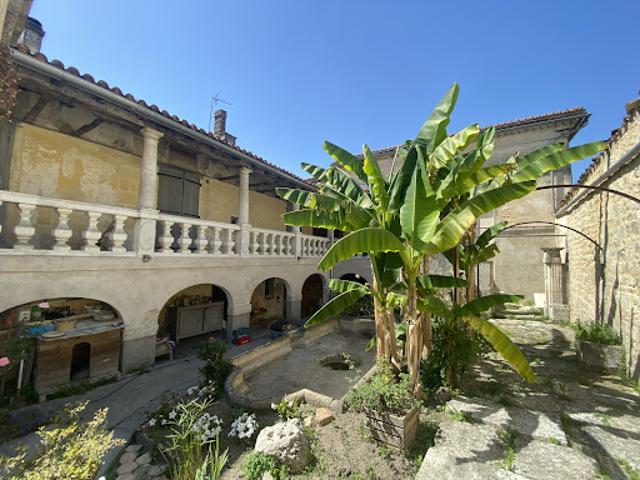 Vente Maison 6 pièces 141 m2 Roullet Saint Estèphe