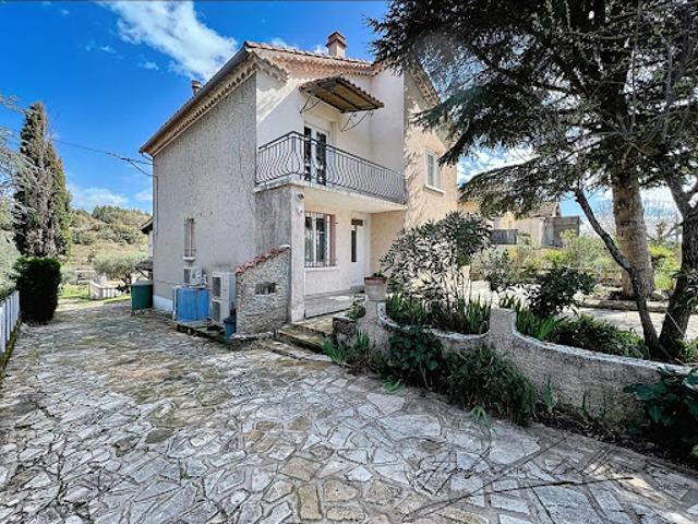 Vente Maison 6 pièces 141 m2 Saint Julien les Rosiers