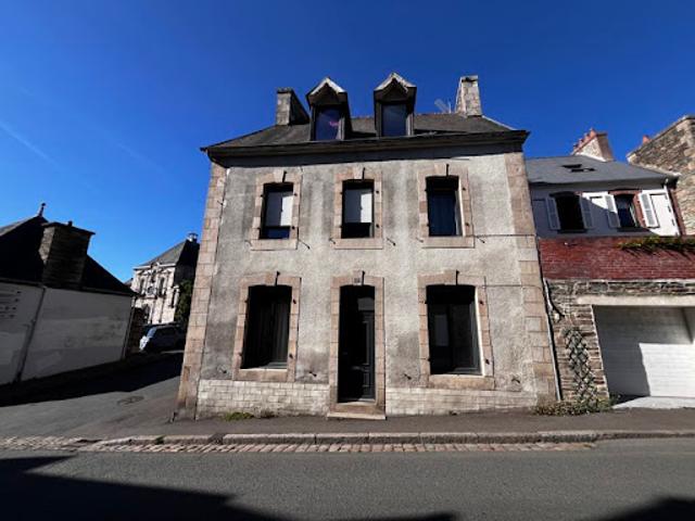 Vente Maison 6 pièces 142 m2 Lannion